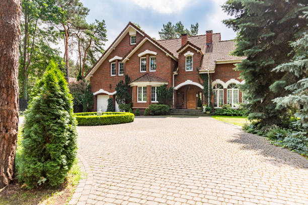 Best Permeable Paver Driveway  in Black Diamond, WA